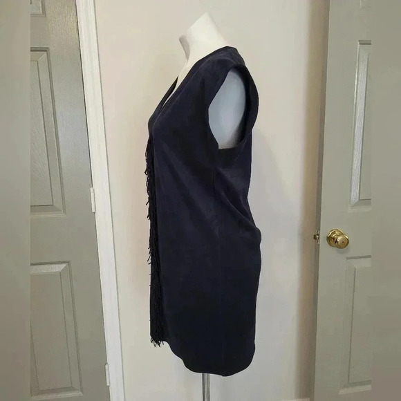 Marie Oliver Andi Navy Faux Suede Fringed Minimalist Boxy Shift Mini Dress(XS) - Picture 3 of 9